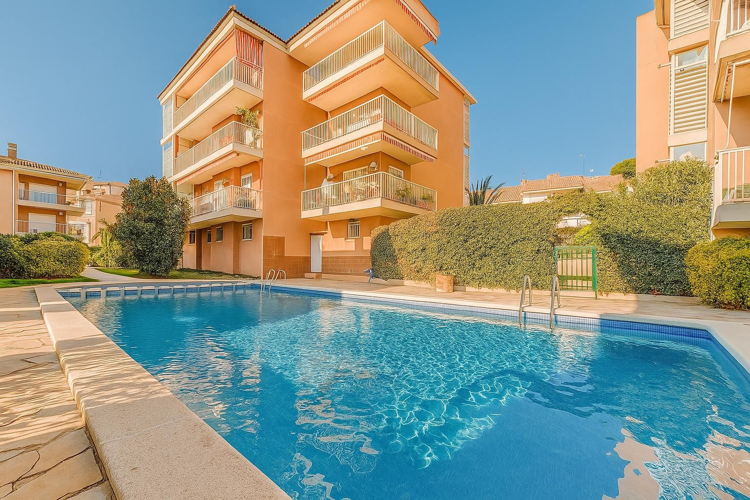 Swimming pool of Attic for sale in Castell d'Aro, Platja d'Aro i s'Agaró  with Heating, Private garden and Swimming Pool