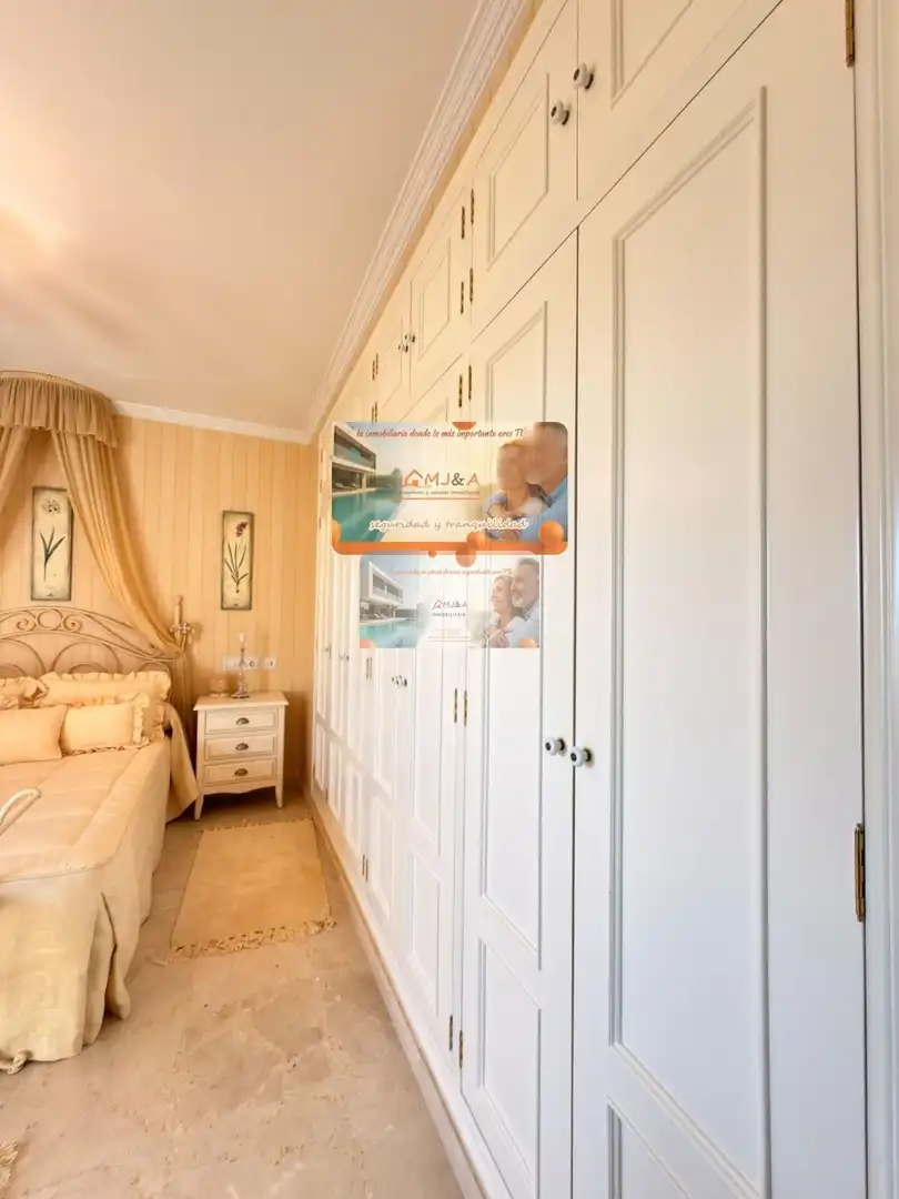 Habitación de Dúplex en venta en Castellón de la Plana / Castelló de la Plana con Calefacción, Parquet y Terraza