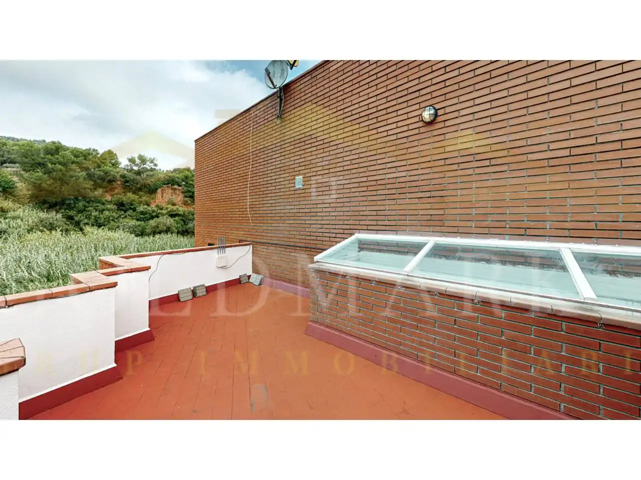 Terrassa de Casa o xalet en venda en Corbera de Llobregat amb Aire condicionat, Calefacció i Jardí privat