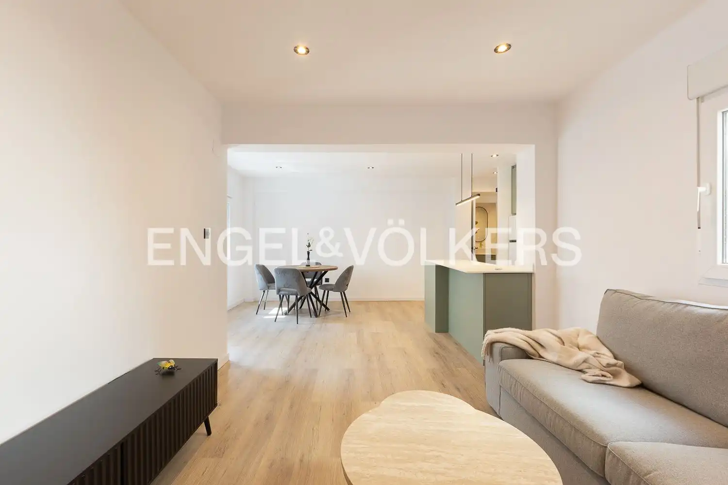 Wohnzimmer von Wohnung zur Miete in Valencia mit Klimaanlage, Heizung und Möbliert