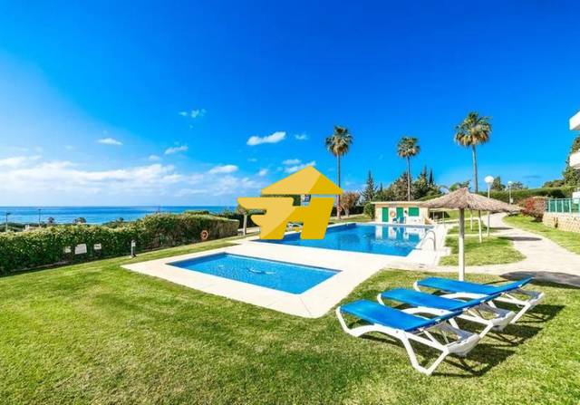 Ático en Alquiler en Calle Fresno en Cabopino - Artola