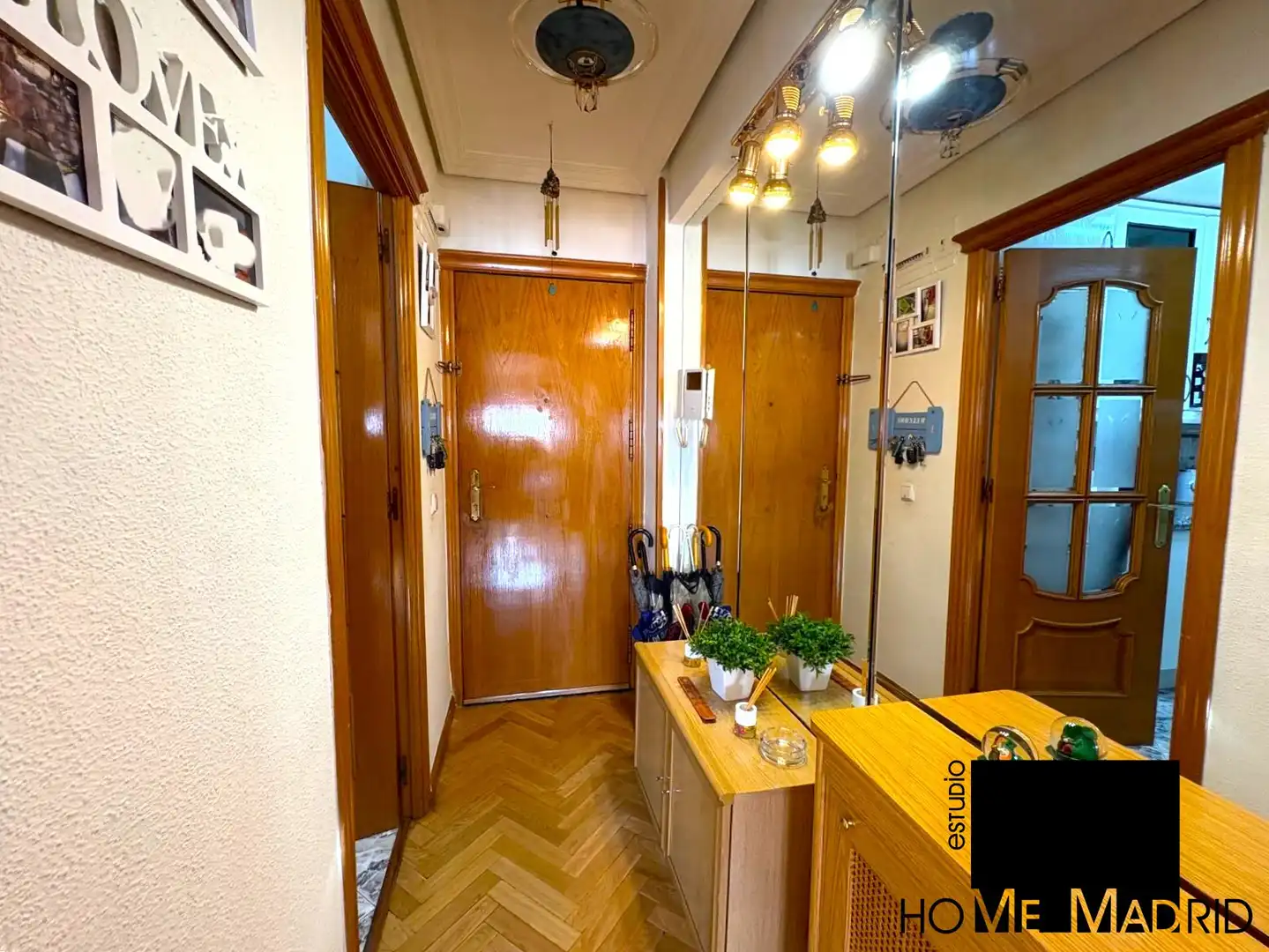 Flat for sale in Madrid  with Air Conditioner, Heating and Parquet flooring