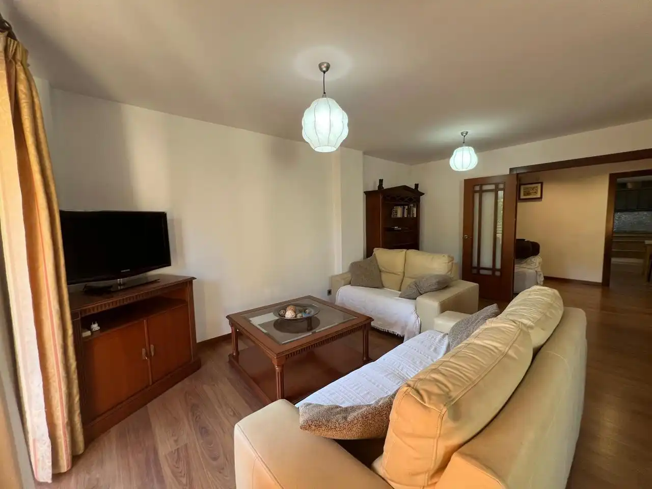 Wohnung zur Miete in calle de l'Arxiduc Carles, Vara de Quart
