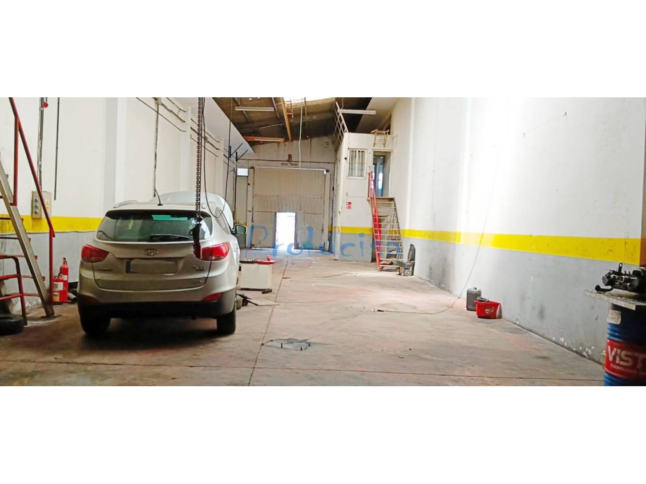 Parking of Industrial buildings for sale in Moraleja de Enmedio