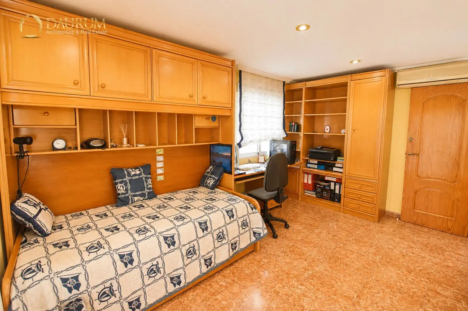 Dormitori de Casa o xalet en venda en Alicante / Alacant amb Aire condicionat, Calefacció i Terrassa