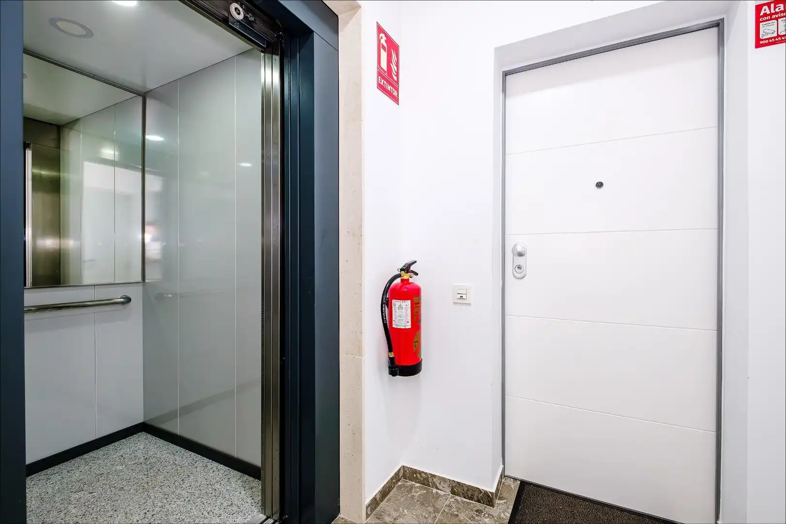 Àtic amb piscina en venda a Calle de ramon gallud, imagen 41