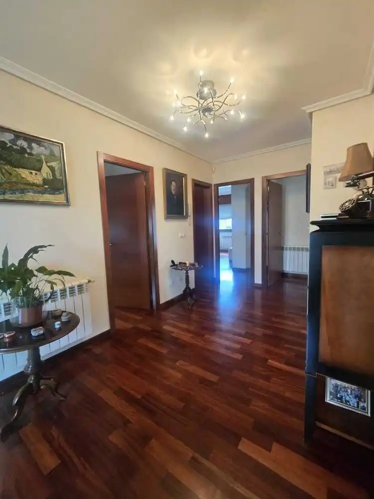 Casa con piscina en venta en A Malata - Catabois - Ciudad Jardín, imagen 15