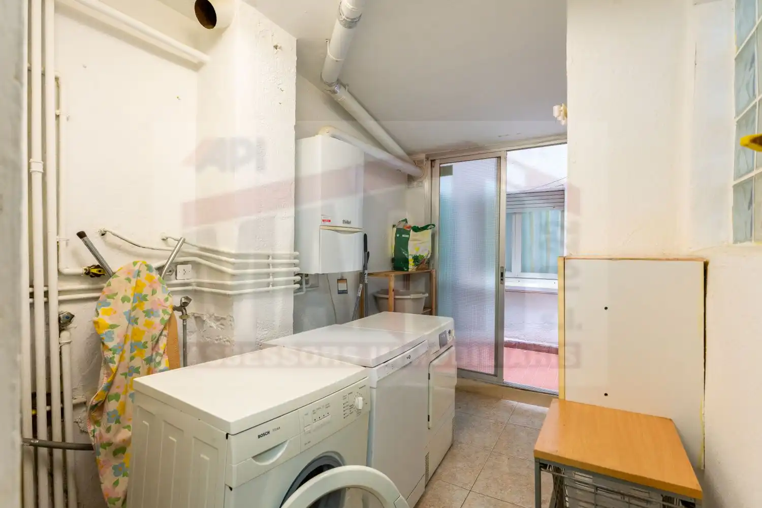 Piso en venta en Reus con Calefacción, Terraza y Trastero