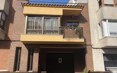 Vista exterior de Casa o xalet en venda en El Vendrell amb Aire condicionat i Terrassa