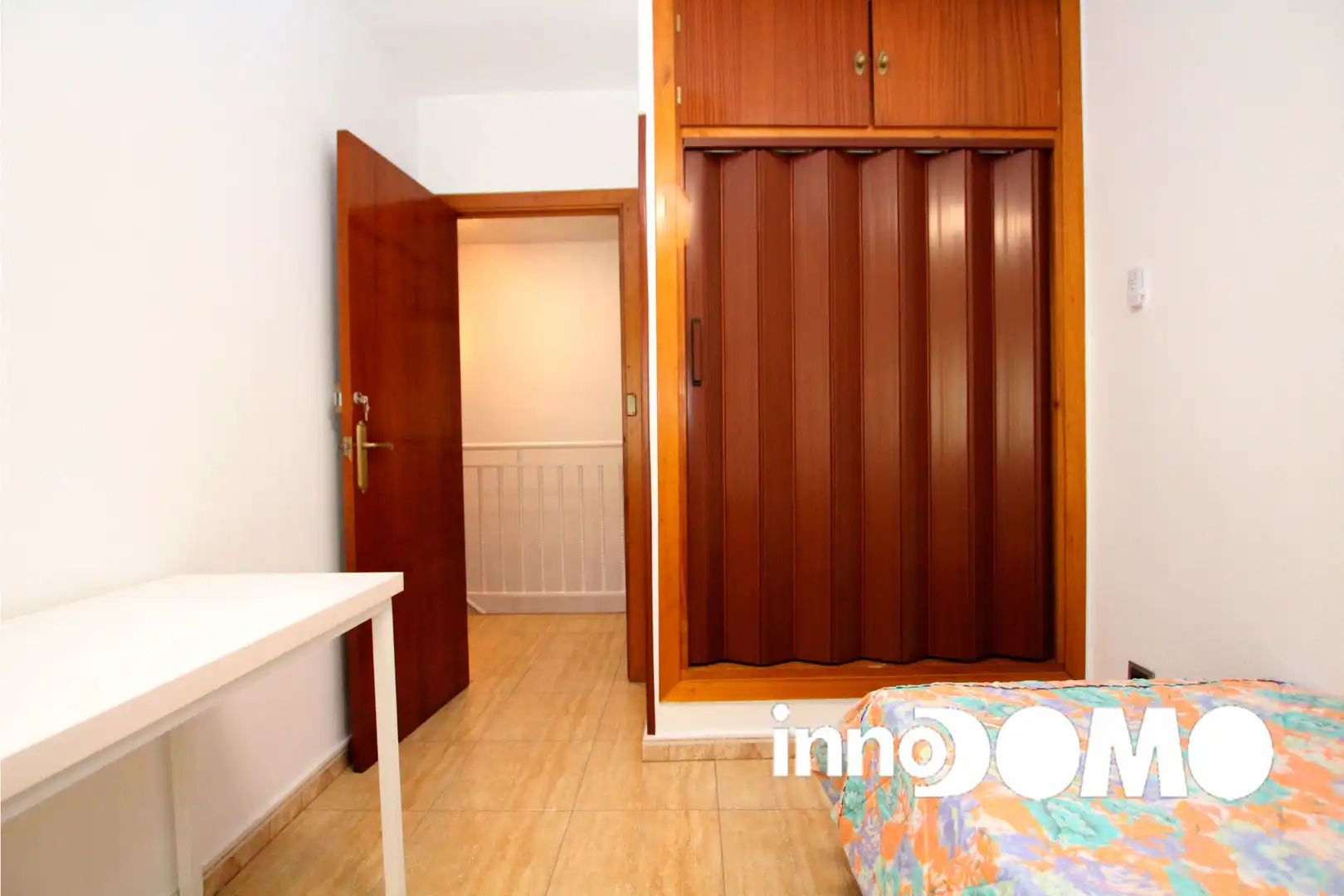 Bedroom of Houses for share in Getafe  with Air Conditioner, Heating and Private garden