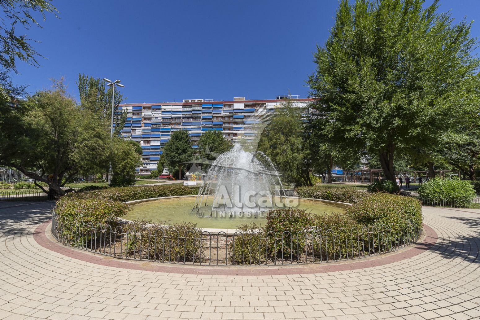 Vista exterior de Pis en venda en Torrejón de Ardoz amb Calefacció i Parquet