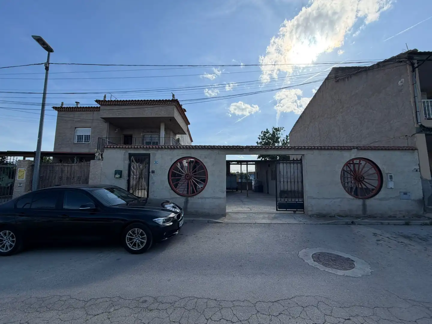 Vista exterior de Casa adosada en venda en Murcia amb Terrassa, Piscina i Balcó