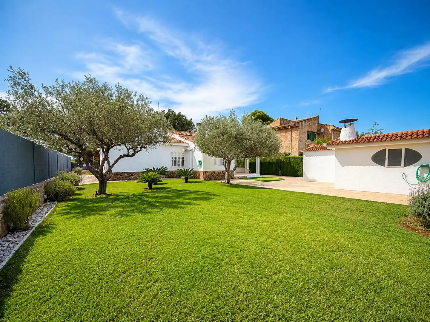 Jardín de Casa o chalet en venta en Carlet con Aire acondicionado, Calefacción y Jardín privado