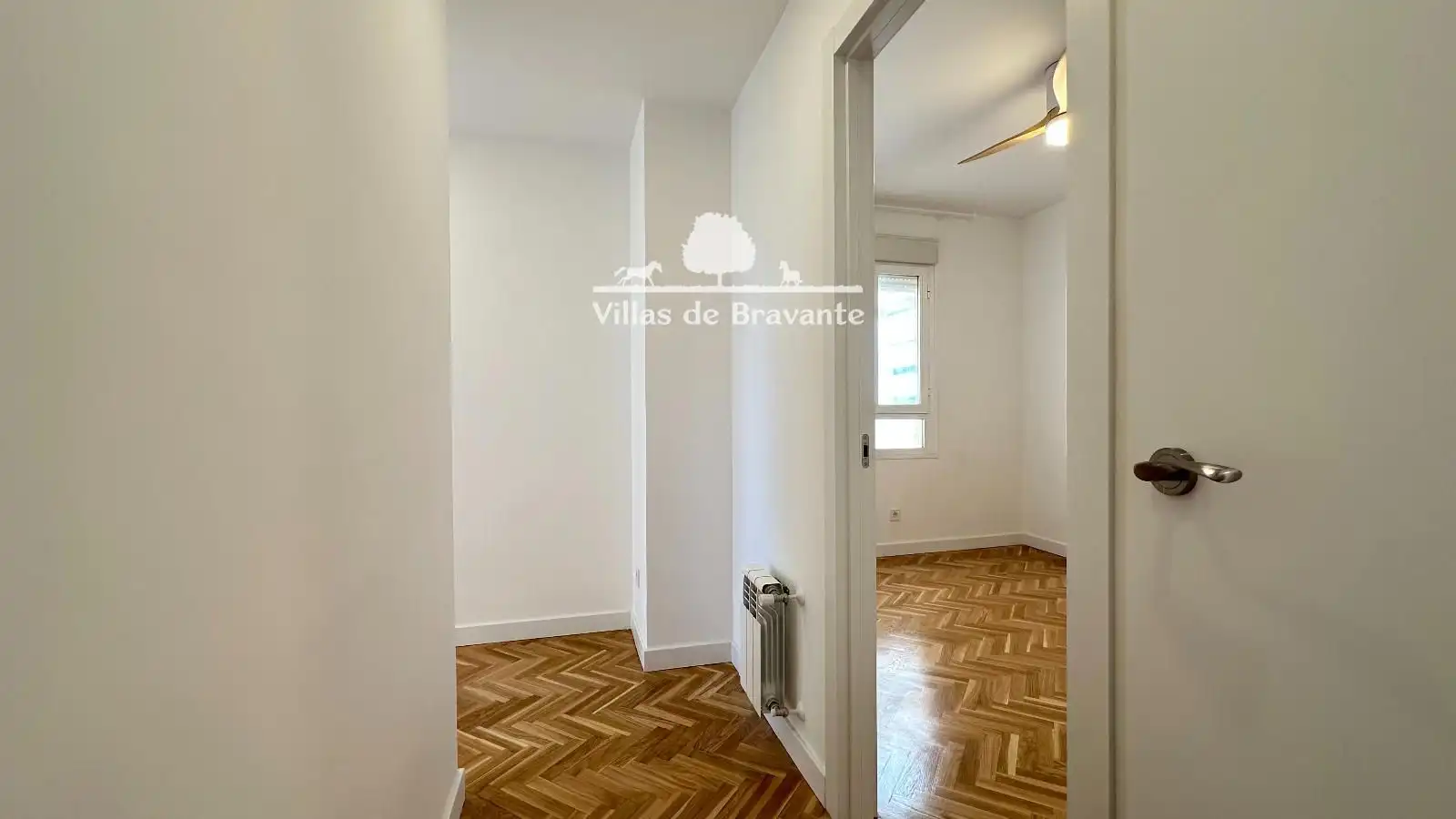 Dormitori de Pis de lloguer en San Lorenzo de El Escorial amb Aire condicionat, Calefacció i Parquet