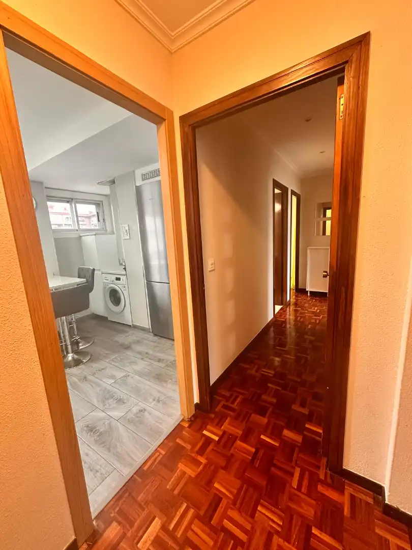 Flat for rent in Vigo   with Furnished, Oven and Washing machine