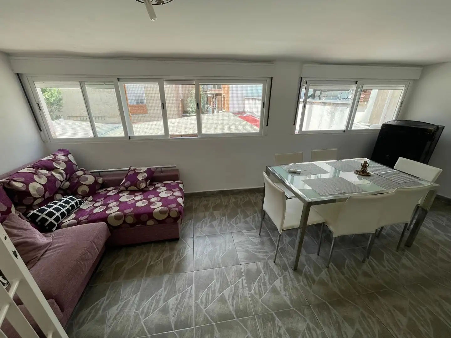 Living room of Flat for sale in Alcalá de Henares  with Air Conditioner, Heating and Terrace