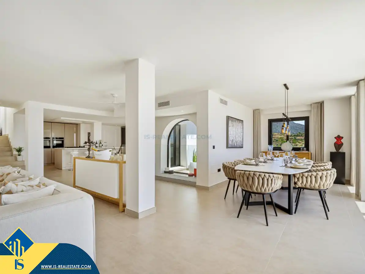 Chalet con piscina en venta en Nueva Andalucía, imagen 10