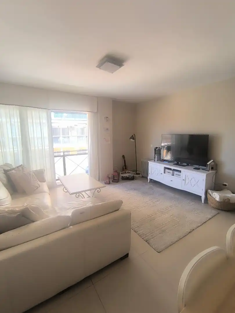 Sala de estar de Piso en venta en Fuengirola con Aire acondicionado y Terraza
