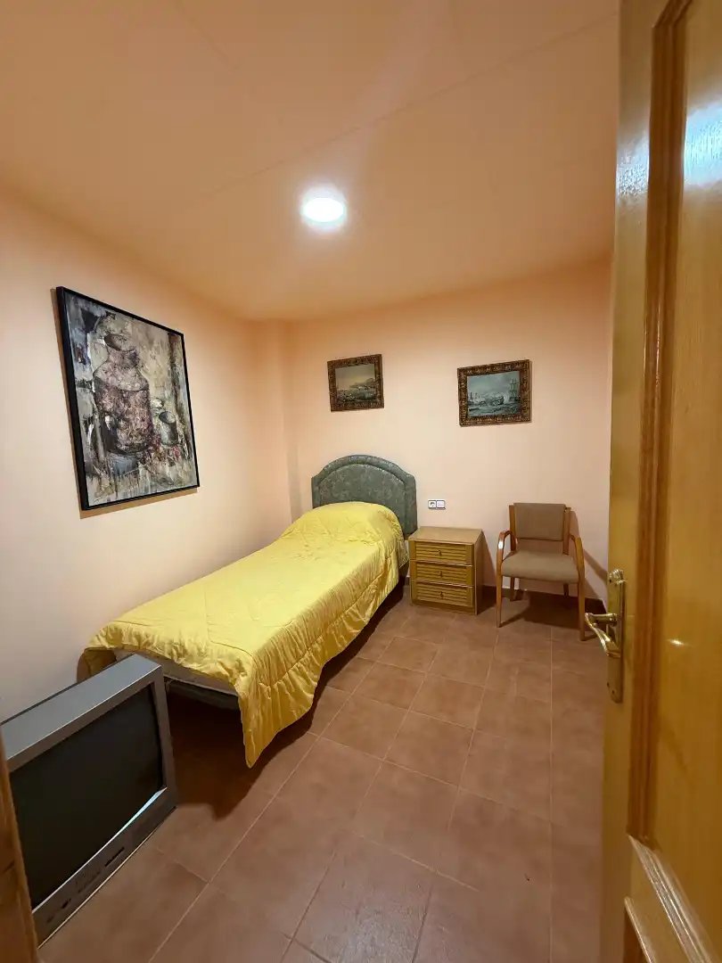 Dormitori de Casa o xalet en venda en Flix amb Aire condicionat, Calefacció i Traster