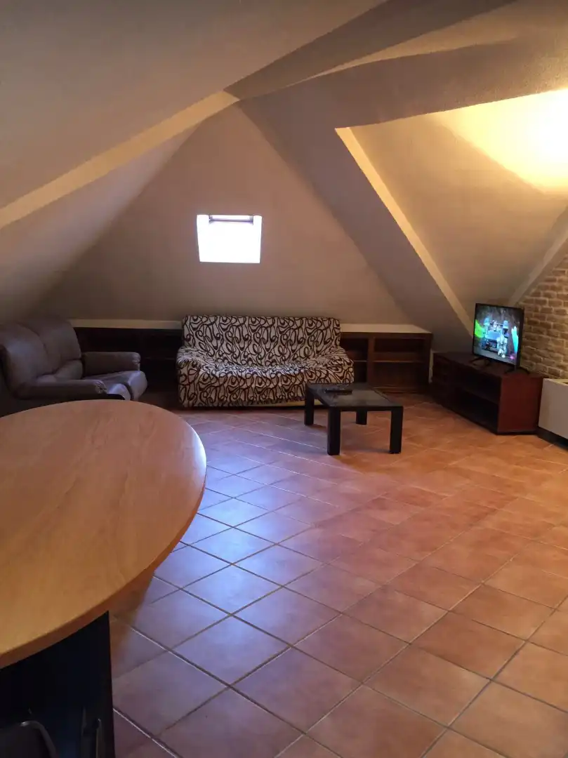 Attic for sale in Toledo