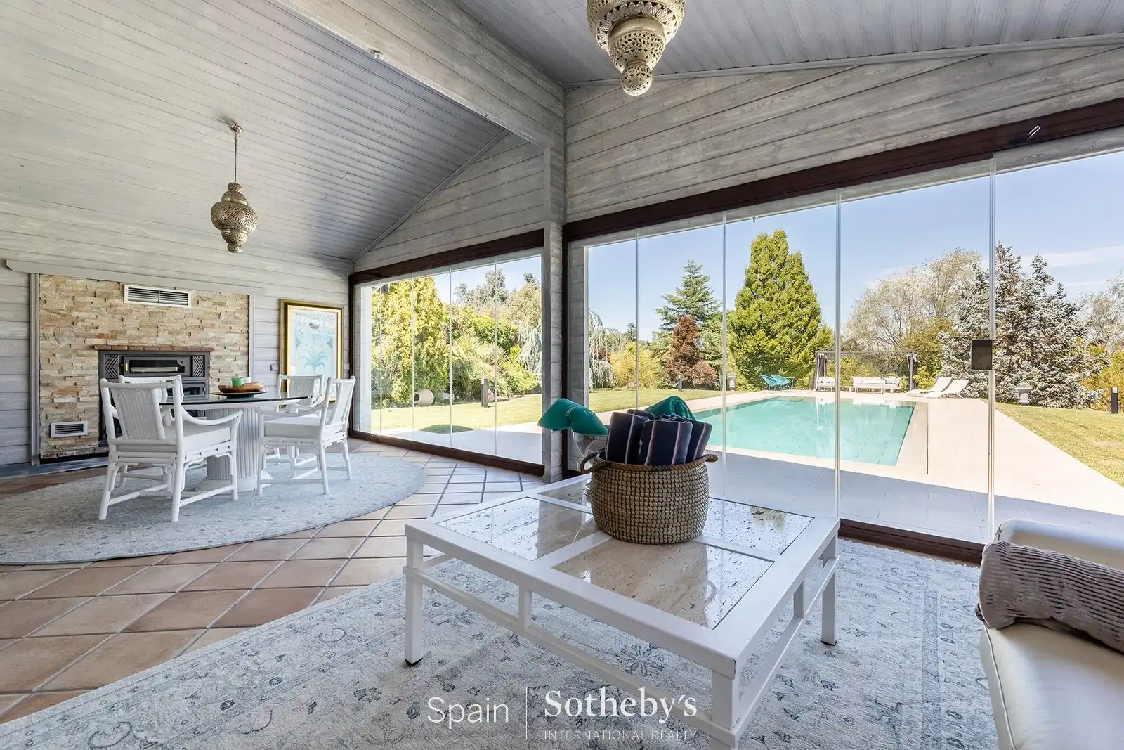 House with pool for sale in Calle de Ordiales, imagen 6