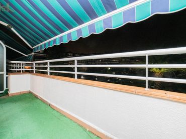 Pis amb piscina en venda a Calle Alondra 1