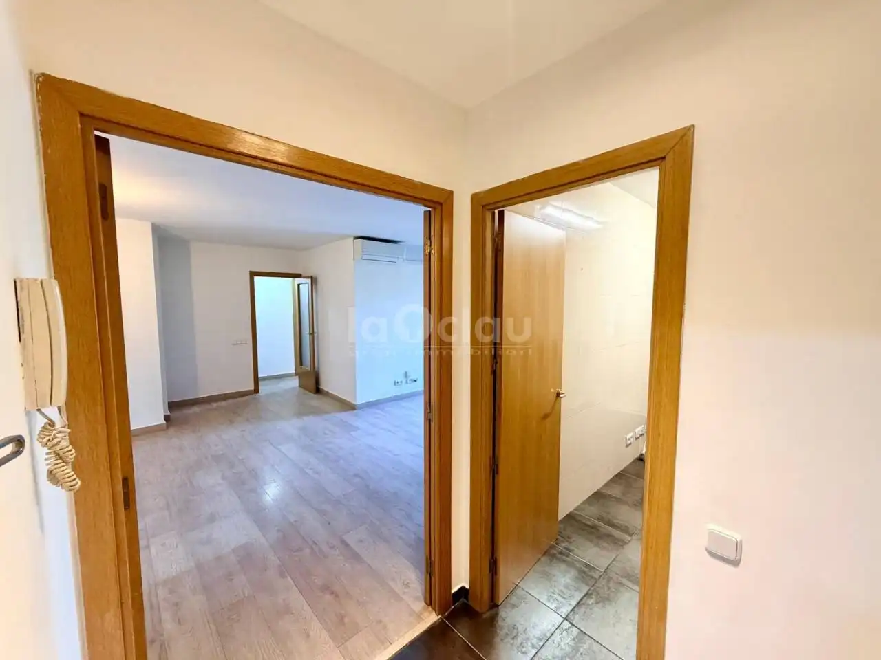 Dormitori de Apartament en venda en Vic amb Calefacció
