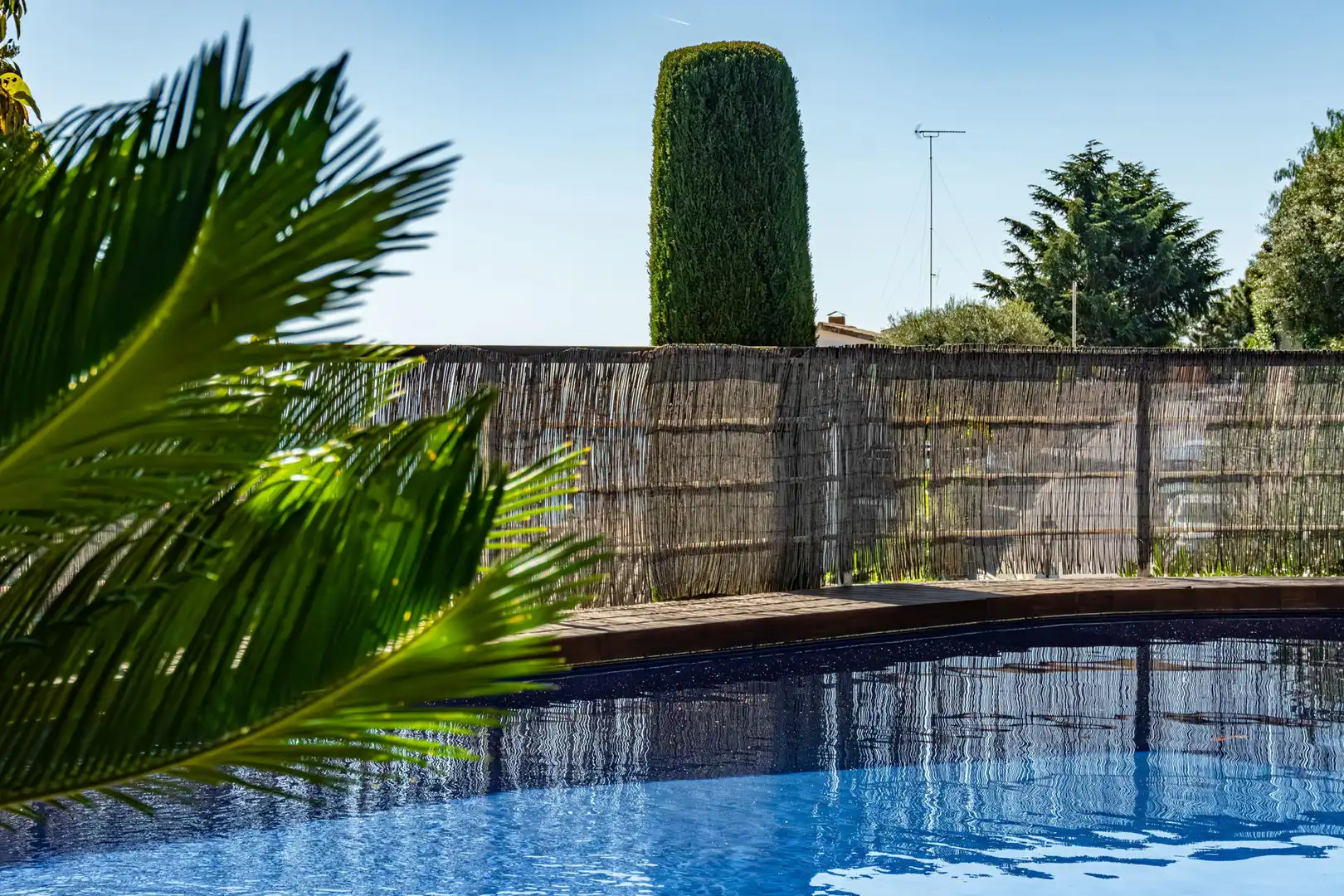 Schwimmbecken von Haus oder Chalet zur Miete in Sant Vicenç de Montalt mit Heizung und Terrasse