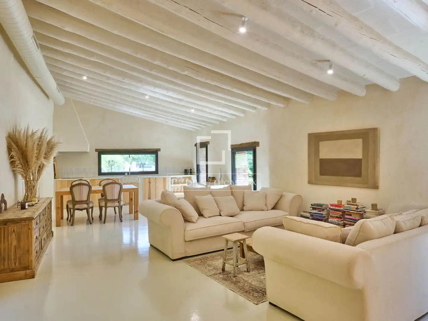 Sala d'estar de Casa o xalet en venda en Alella amb Aire condicionat, Calefacció i Jardí privat