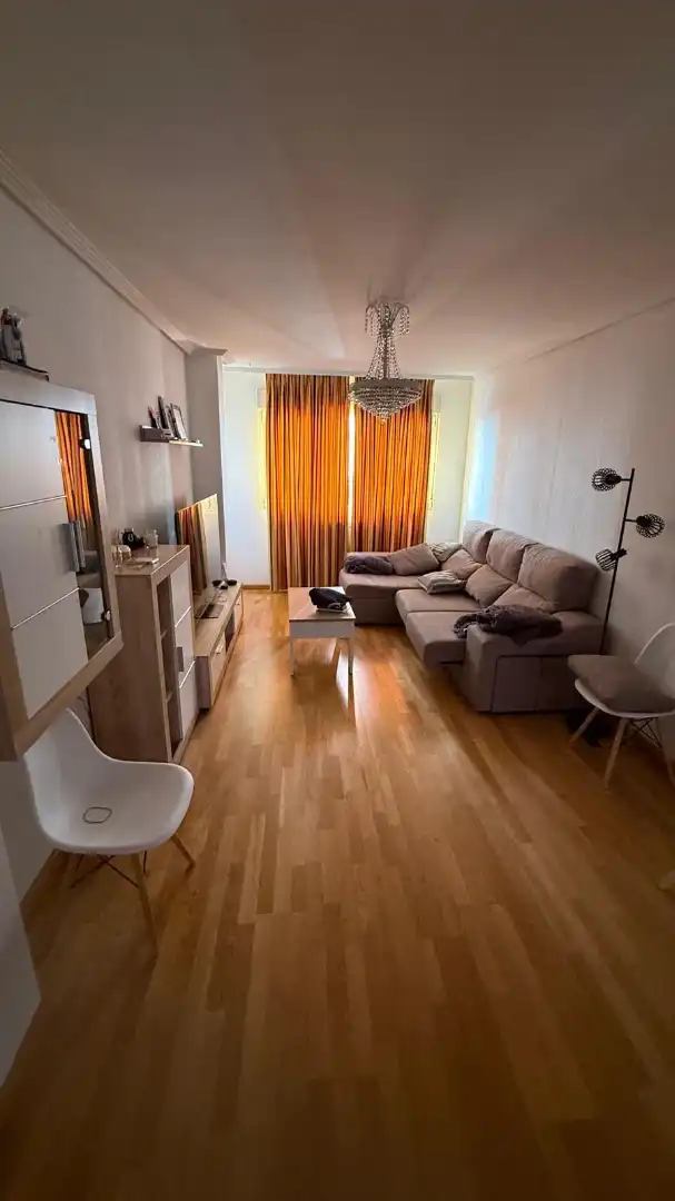 Living room of Apartments for rent in León Capital   with Heating, Parquet flooring and Terrace