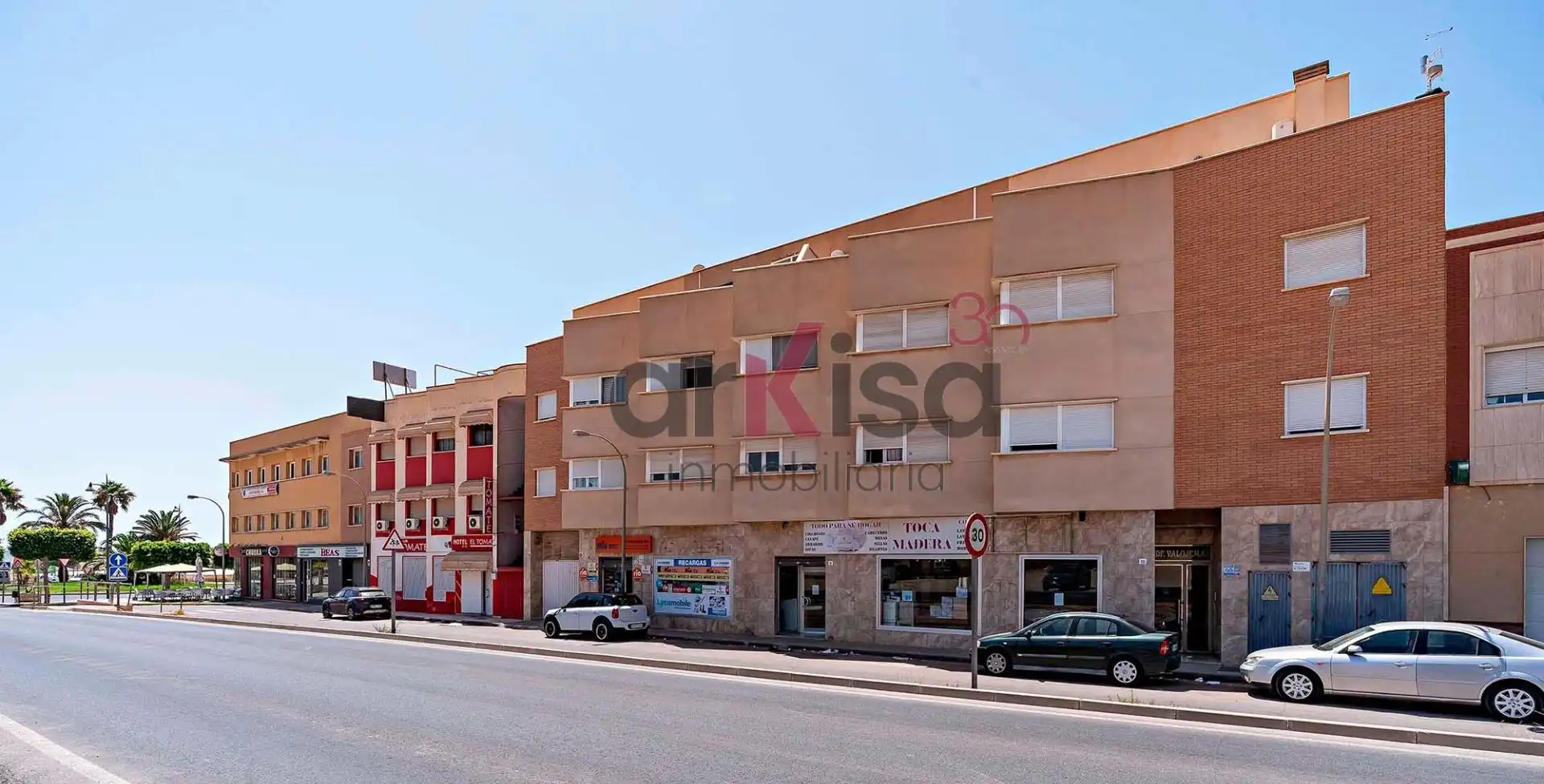 Vista exterior de Piso en venta en El Ejido con Trastero y Amueblado