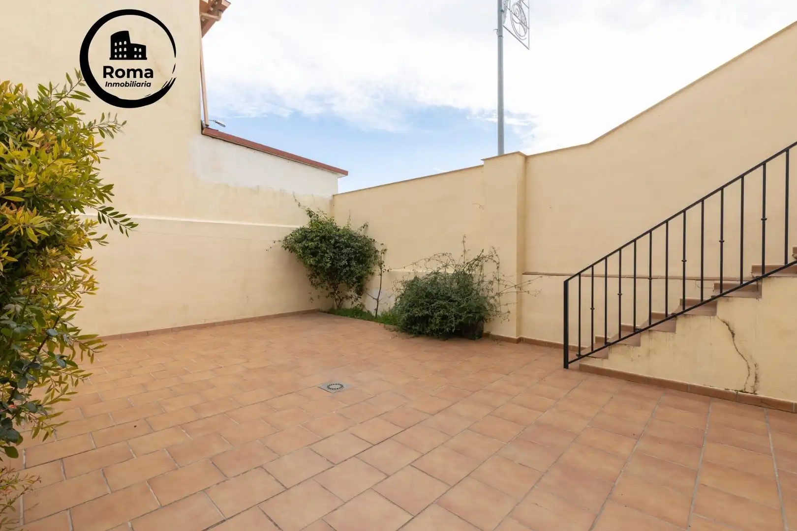 Terrasse von Einfamilien-Reihenhaus zum Verkauf in Vegas del Genil mit Klimaanlage, Heizung und Terrasse