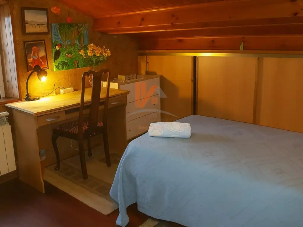 Dormitori de Casa o xalet en venda en Santiago de Compostela 