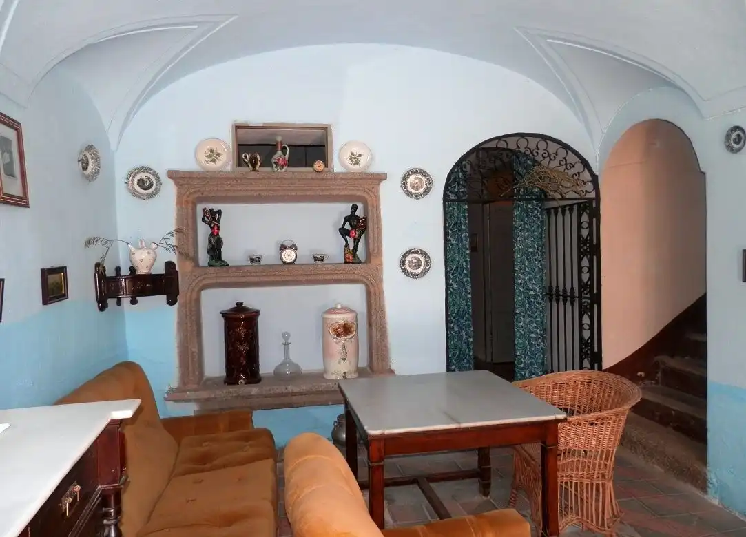 Country house zum Verkauf in Zorita mit Terrasse