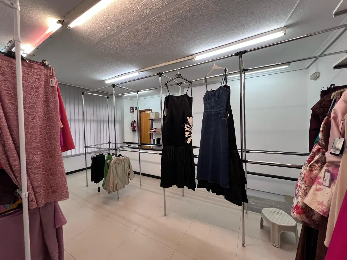 Business premises to rent in Avilés - Calle La Muralla, imagen 9