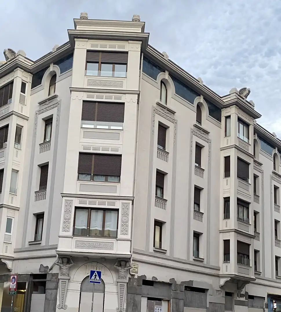 Exterior view of Flat for sale in  Pamplona / Iruña  with Balcony