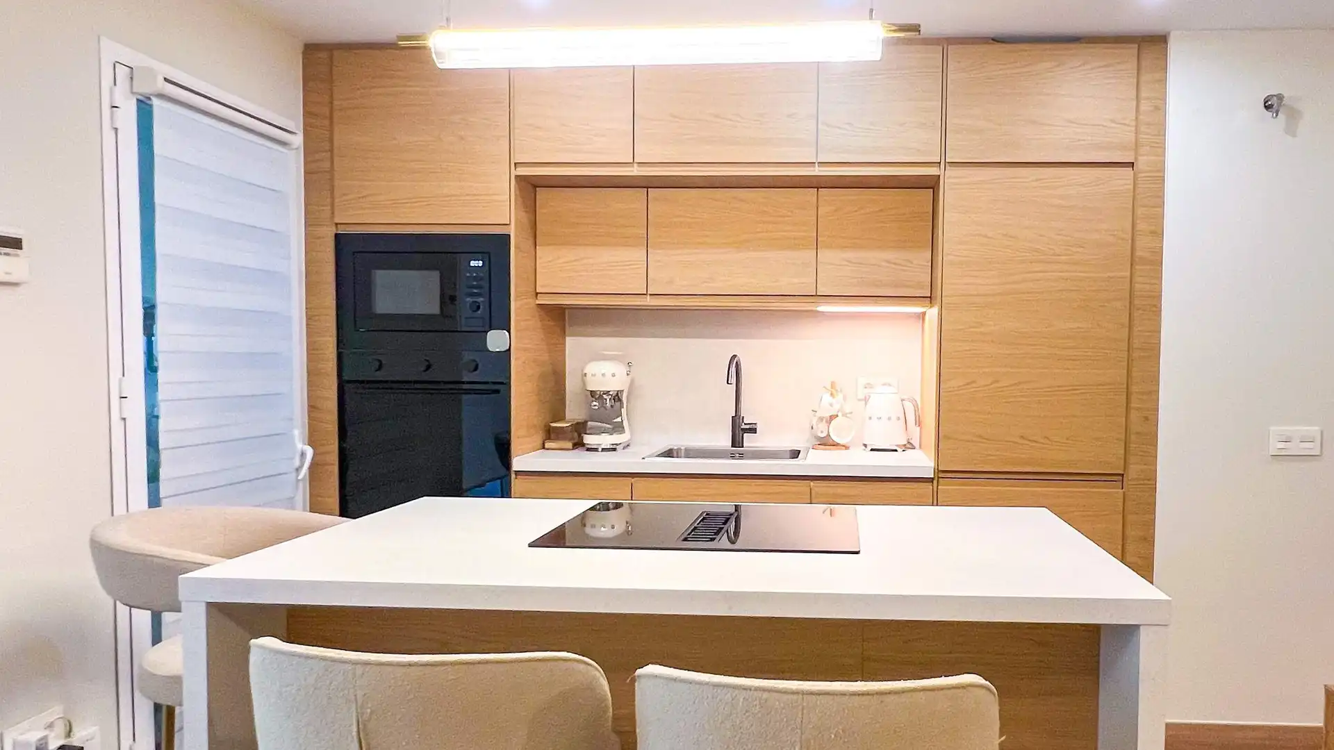 Cuina de Apartament en venda en Marbella amb Terrassa i Piscina comunitària