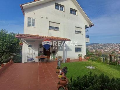 Vista exterior de Casa o xalet en venda en Vigo  amb Terrassa i Traster