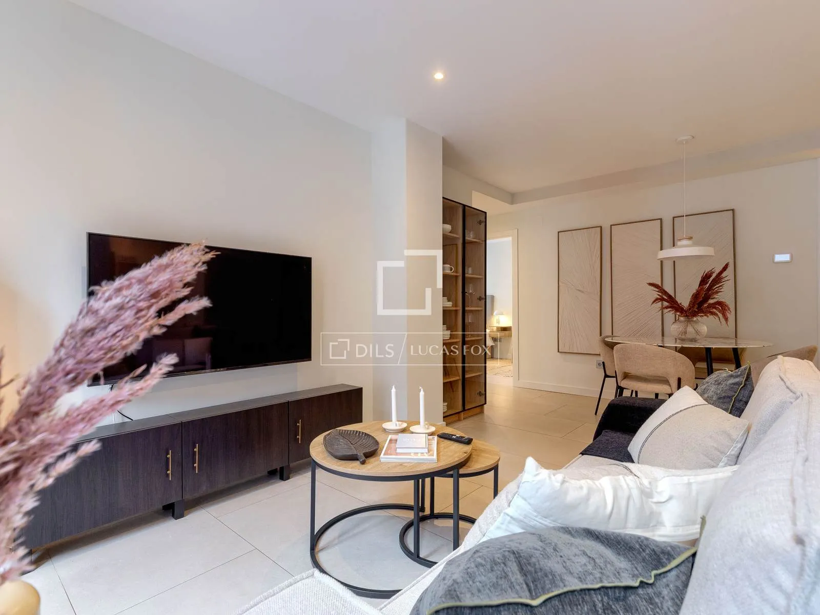 Living room of Flat for rent in Medina de Pomar  with Air Conditioner, Heating and Furnished