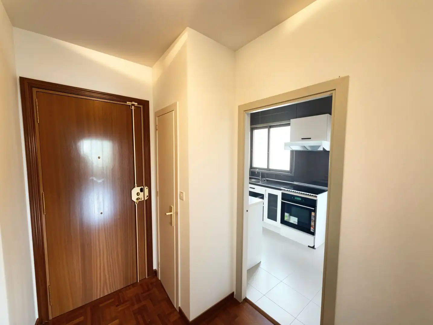 Wohnung zum Verkauf in Alcalá de Henares mit Heizung, Terrasse und Balkon