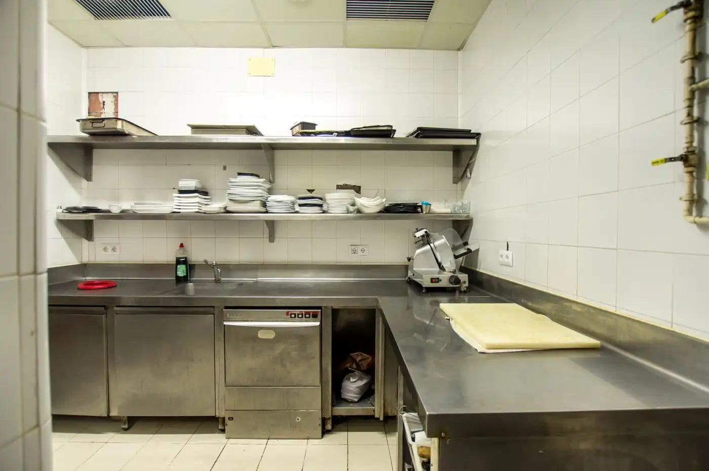 Cocina de Local en venta en La Selva del Camp