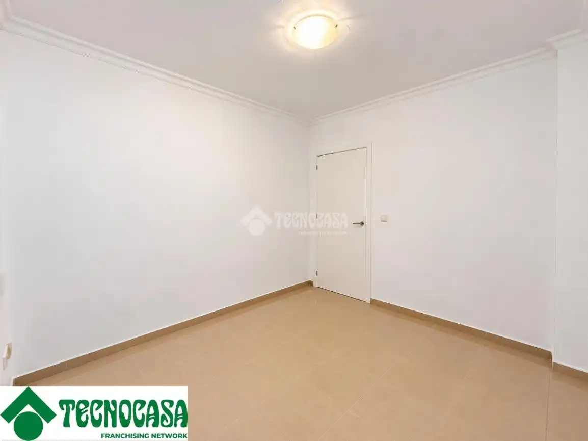 Piso en venta en Manises con Aire acondicionado