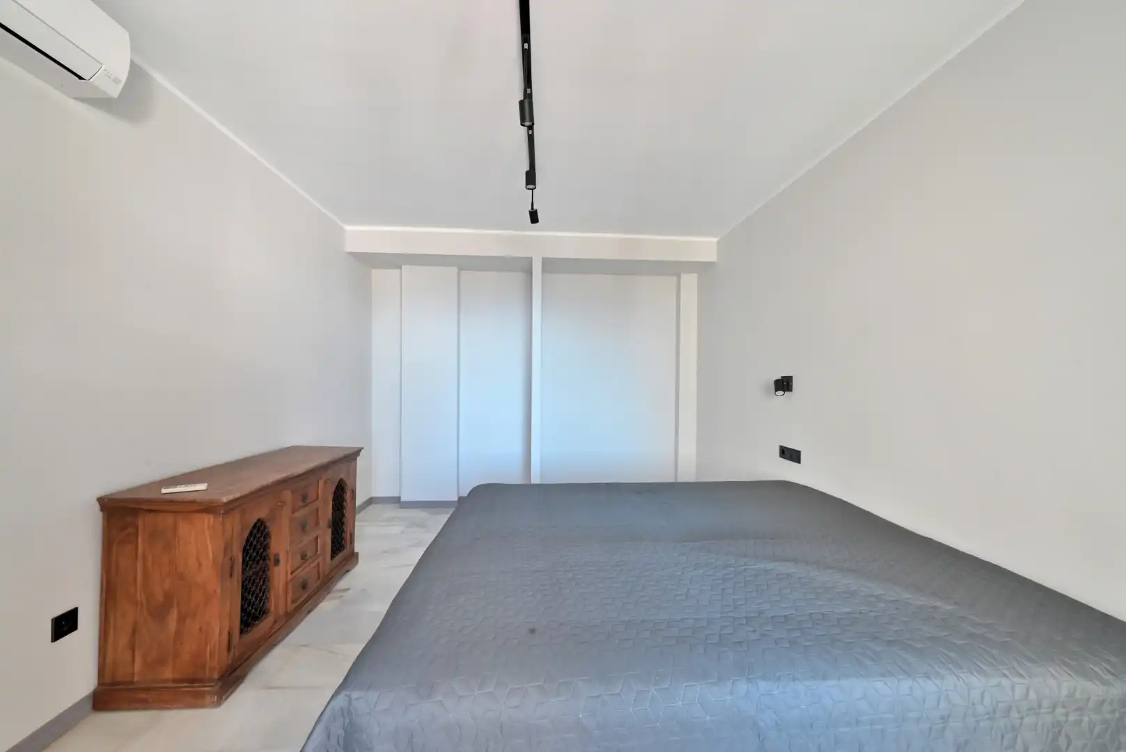 Apartament amb piscina en venda a Calahonda, imagen 13