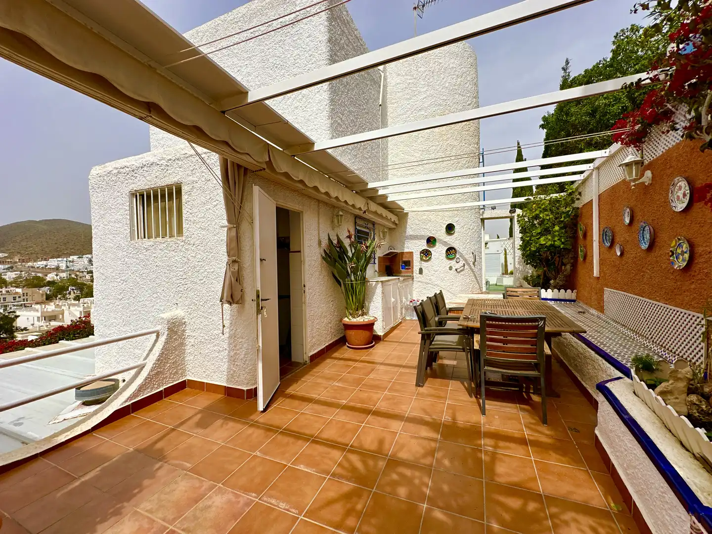 Houses for sale in Calle Montemar, San José