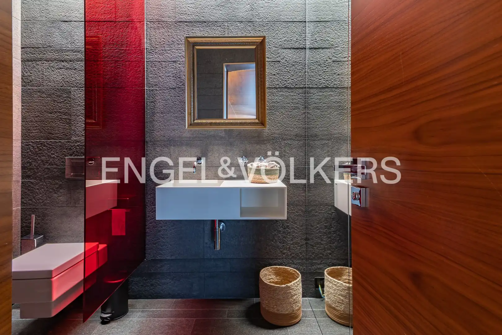 Baño de Casa o chalet de alquiler en Alella con Aire acondicionado, Calefacción y Jardín privado