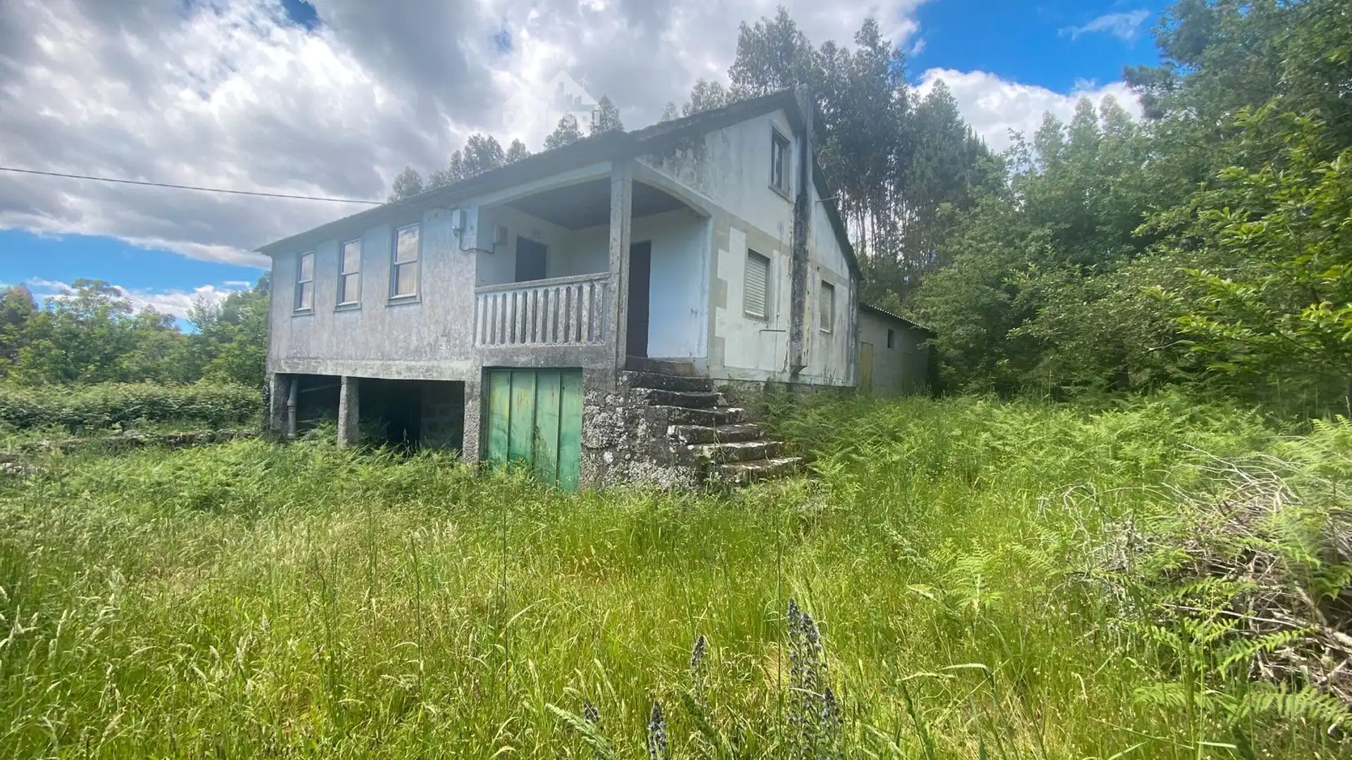 Vista exterior de Casa o xalet en venda en Crecente amb Traster i Moblat