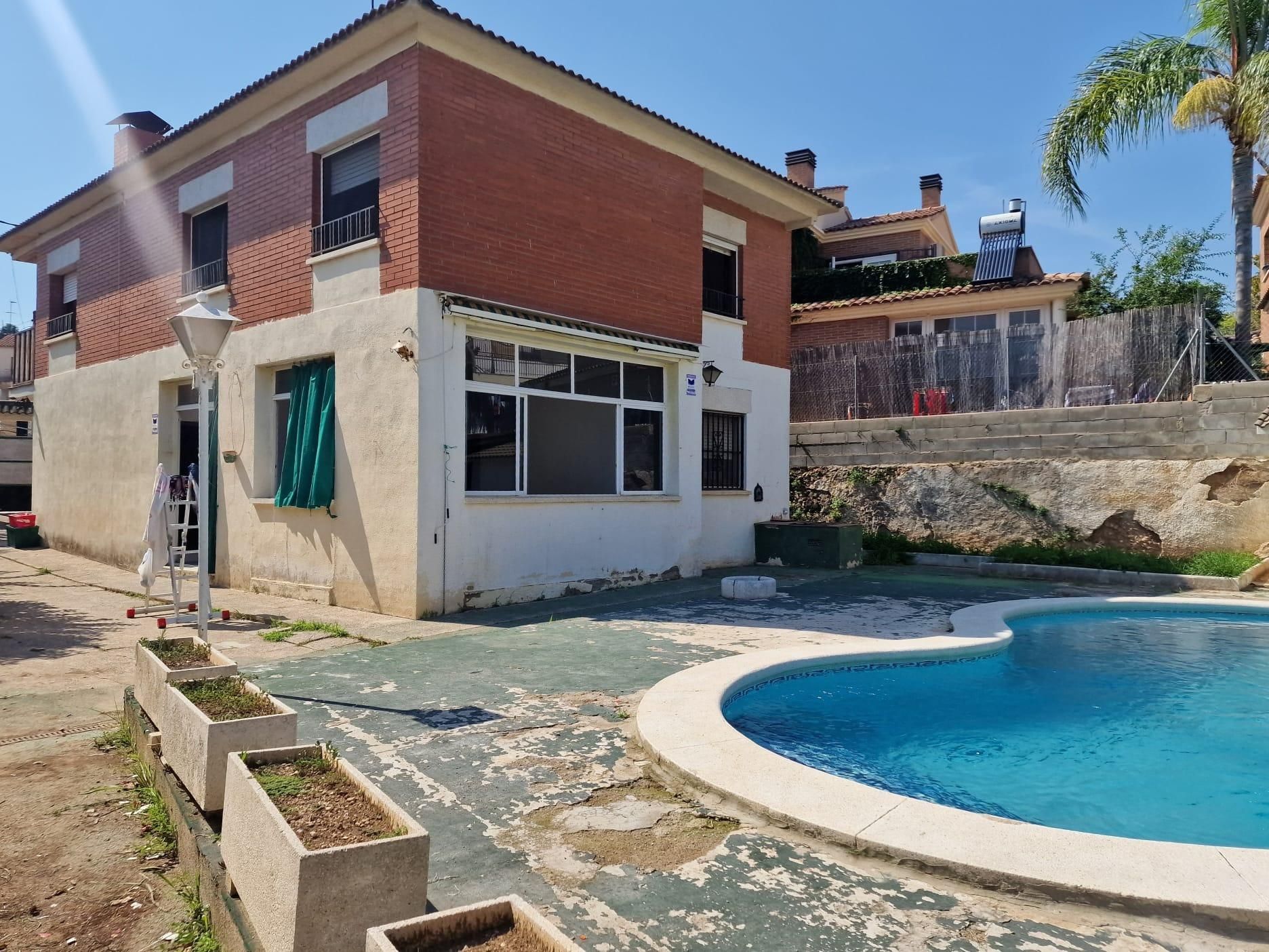 Swimming pool of House or chalet for sale in Calafell  with Private garden, Terrace and Swimming Pool