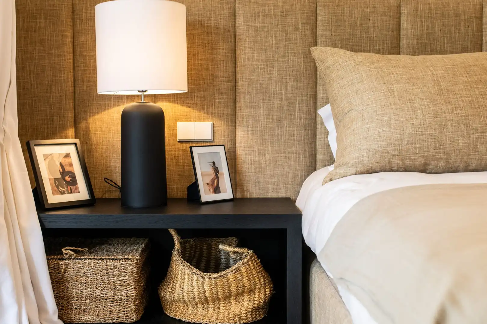 Schlafzimmer von Wohnung zum Verkauf in Marbella mit Klimaanlage, Privatgarten und Parkett