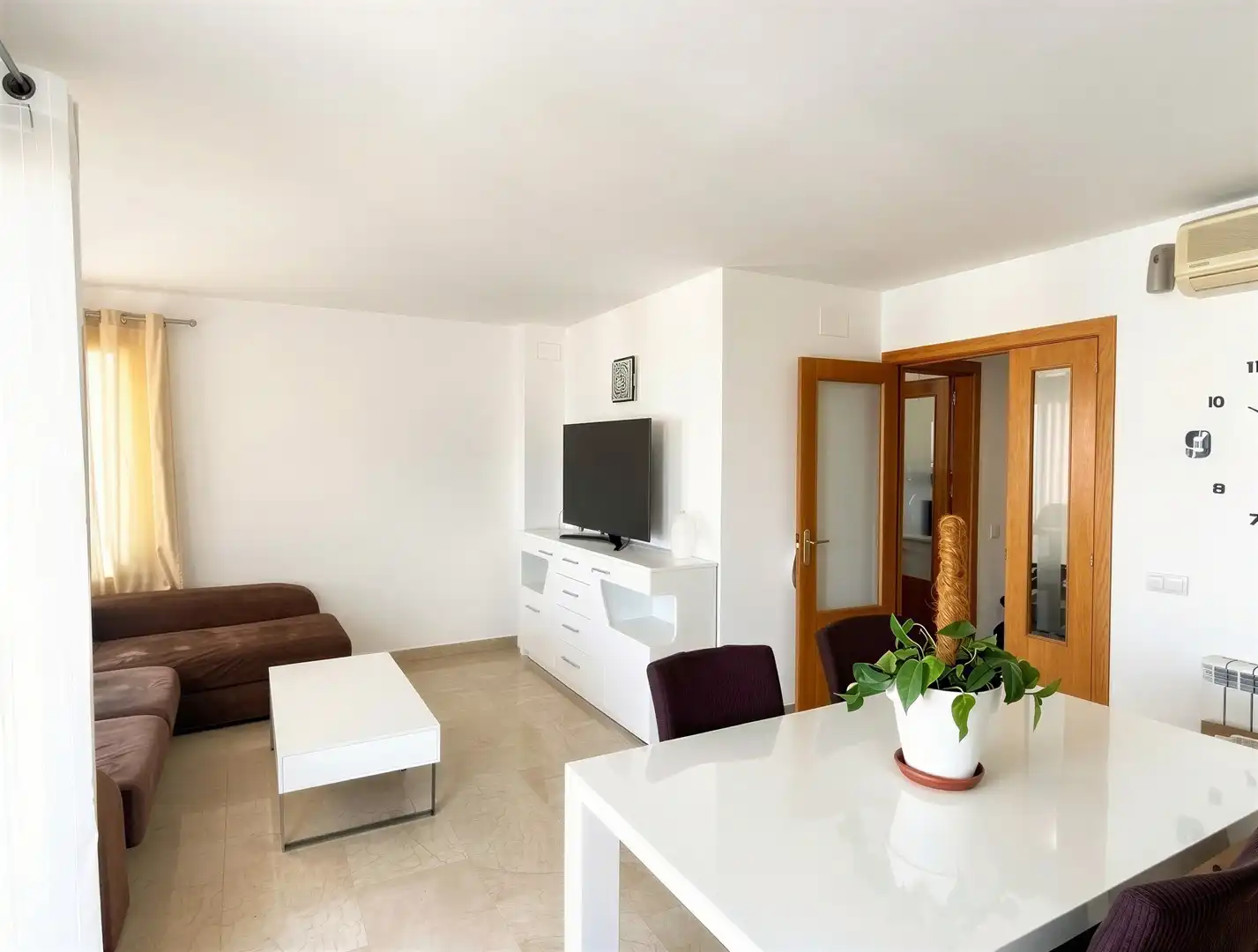 Sala d'estar de Apartament de lloguer en  Palma de Mallorca amb Aire condicionat, Calefacció i Terrassa
