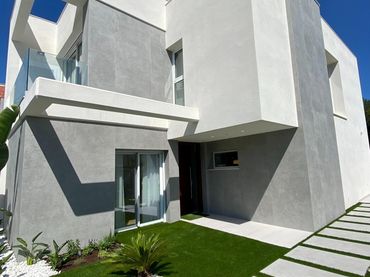 Villa con piscina in vendita a Golf Bahía